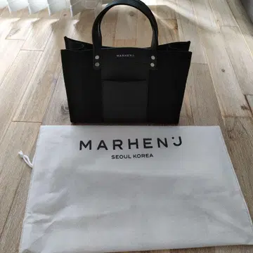MARHENJ 블랙 숄더백 수납 가방 포함