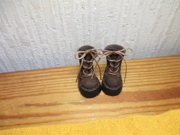 미디 브라이스 가죽 레이스업 부츠 오비츠11 가죽