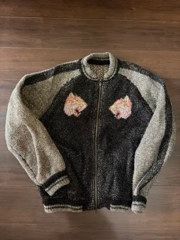 Kota gushiken 니트 스카잔