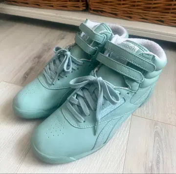 [새상품급] 리복 클래식 프리스타일 그린 계열 24cm