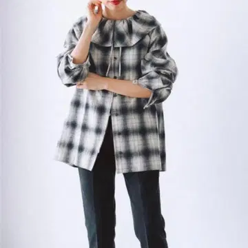 IENA BLACK 프릴 체크 블라우스 택 포함