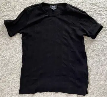 A.P.C. 티셔츠 M 사이즈