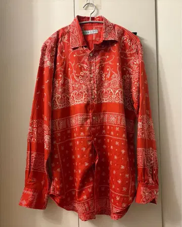 ETRO 반다나 패턴 레드 셔츠