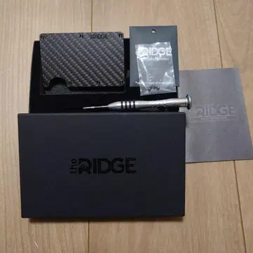 the RIDGE 탄소섬유 머니클립