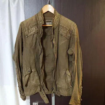 마리떼 프랑소와 저버 뜨개질 라이더풍 자켓 L 사이즈