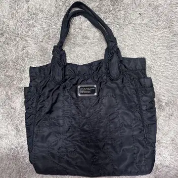MARC BY MARC JACOBS 블랙 토트백
