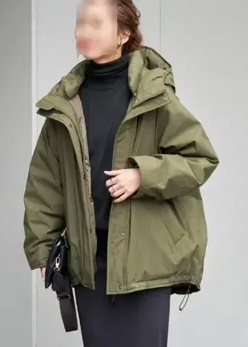 스픽앤스팬 발수 후디드 다운 하프 코트 38 카키