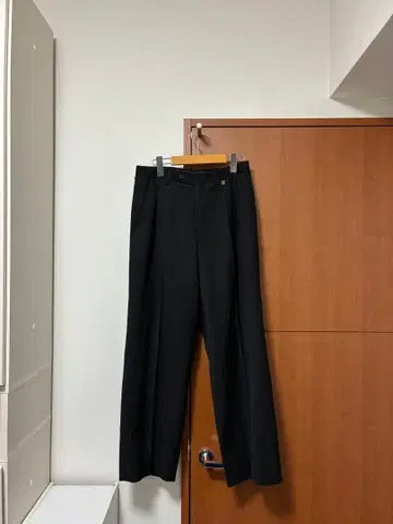 PLAYBOY 슬랙스 블랙