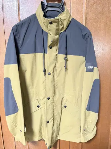 AIGLE 마운틴 후드티 M 카키 블랙