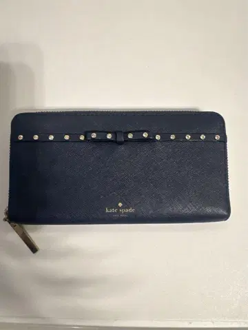 새상품급 kate spade 네이비 장지갑