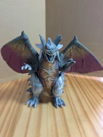 괴수 피규어 조크 (두 번째 형태?)