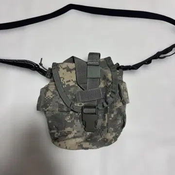 WED STORE 카모플라쥬 숄더백