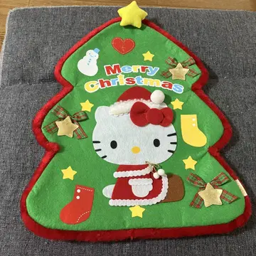 헬로키티 크리스마스 리스