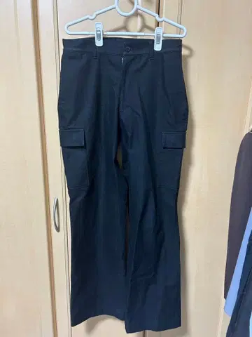 Ys for men 블랙 카고 팬츠 사이즈 4
