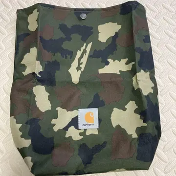 Carhartt 카모 패턴 숄더백