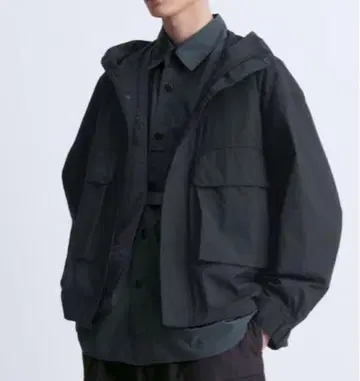 유니클로 U 유틸리티 후디드 자켓