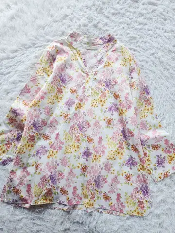 로라 애슐리 꽃무늬 블라우스 룸웨어