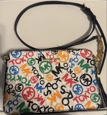 [ 도쿄 한정판 ] MICHAEL KORS 컬러풀 로고 숄더백