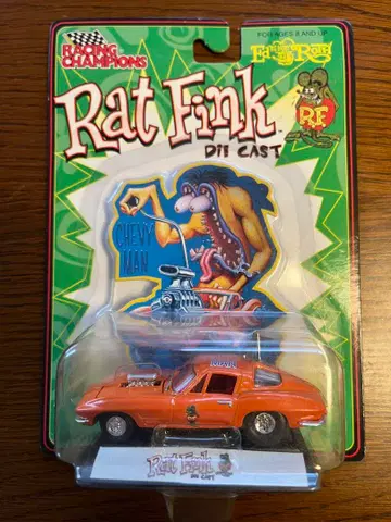 최종 가격 인하!! RACING CHAMPIONS 랫 핑크 셰비 맨