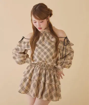 아메슬리 미니 원피스 체크 베이지 NICECLAUP