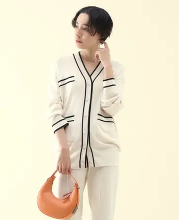 마르티니크 아이보리 가디건