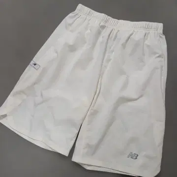 뉴발란스 농구 숏팬츠 XL 화이트