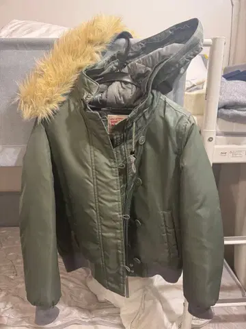 리바이스 MA-1