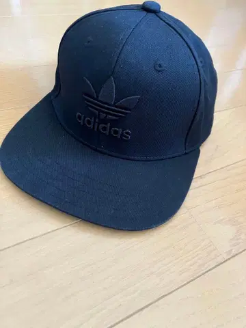 adidas 스냅백 캡 올 블랙 프리 사이즈