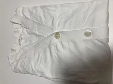 플라주 화이트 긴팔 가디건