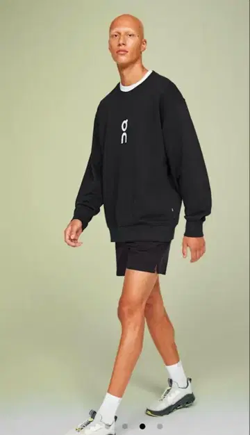 On Club Crew 크루넥 맨투맨 black 사이즈 XL