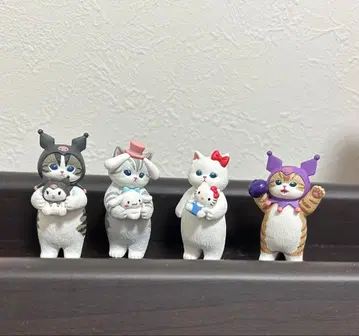 모프 샌드 산리오 캐릭터즈 변신 피규어 가챠가챠