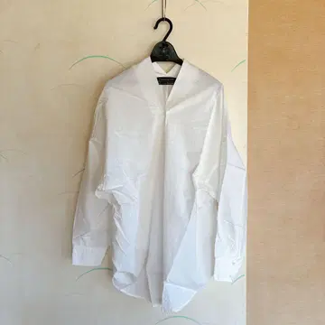 mizuiroind 미즈이로 인드 코쿤 셔츠 V넥