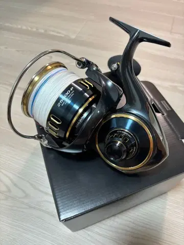 DAIWA 25 솔티가 25000-P 스피닝 릴