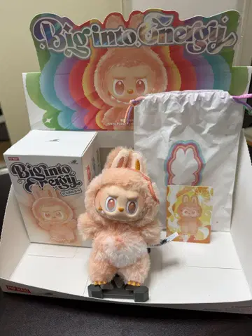 Big into Energy LABUBU 봉제 인형