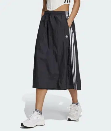 쓰리 스트라이프 / 아디다스 오리지널 adidas Originals