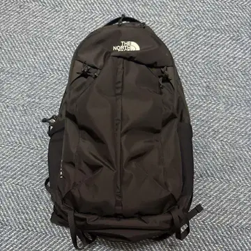 THE NORTH FACE 블랙 백팩