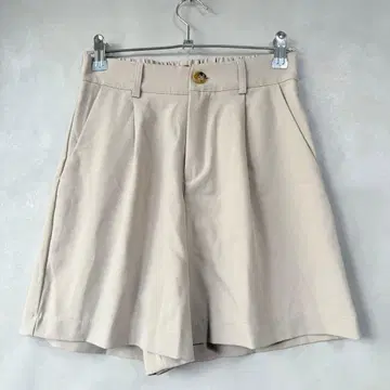 새상품급 데이지 쉬인 S 턱인 하프 팬츠 숏팬츠 플레어