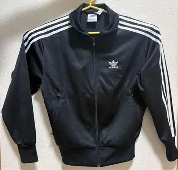 adidas 블랙 3 라인 저지