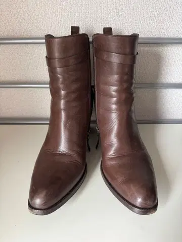 브라운 스트랩 하이힐 부츠 사토레 숏부츠 24.5cm