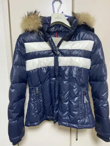 Moncler 다운 자켓 네이비 화이트