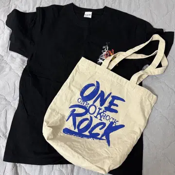 ONE OK ROCK T셔츠와 토트백 세트