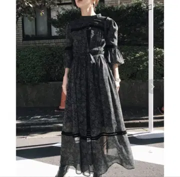 아메리 빈티지 AMERI 멜리사 슬렌더 드레스 도트 롱 원피스