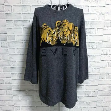[ EVEX by KRIZIA ] 애니멀 무늬 로고 롱 기장 니트 스웨터