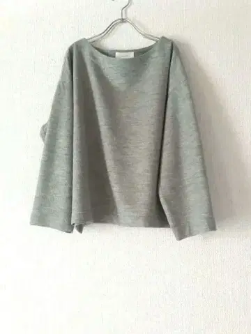 kagure 카구레 새상품급 그레이 니트 풀오버