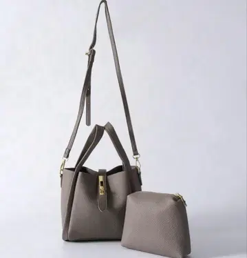 [ ZARA ] 숄더백 금장 장식 포함