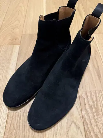 UNITED ARROWS 블랙 스웨이드 사이드 고어 부츠