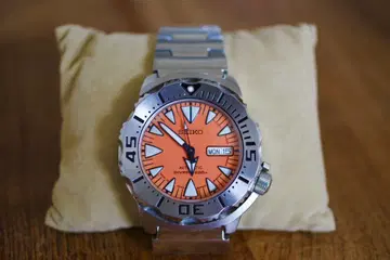 레어 단종 SEIKO 오렌지 몬스터 샤크 투스