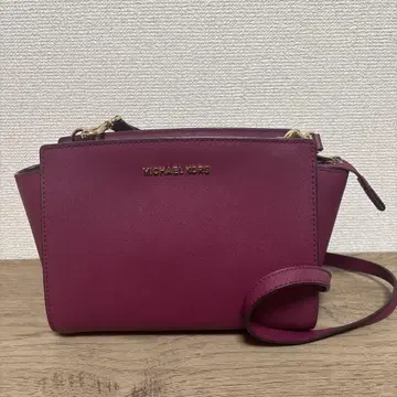 MICHAEL KORS 마젠타 숄더백