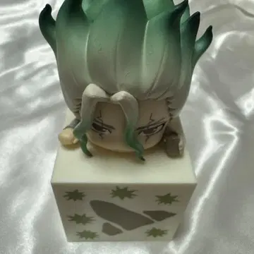 Dr.STONE 이시가미 센쿠 히캇케 피규어 중고 익명 배송