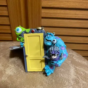 새상품 디즈니 픽사 몬스터즈 잉크 오너먼트